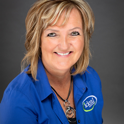 Thumb image for Ideal Credit Union Promotes Jane Hennen to VP of Marketing