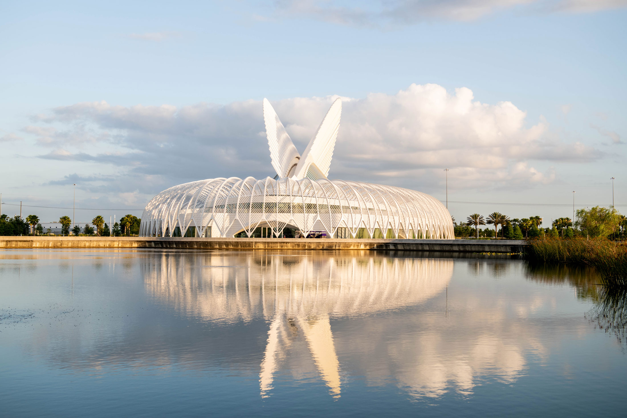 Analytics Insight Magazine selected Florida Polytechnic University’s Data Science and Business Analytics Department to its global list of the 10 Most Prominent Analytics Institutes 2021.