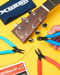 Kit includes three tools: Model 2193 Hard Wire Shear for music wire, Model 2175 Maxi-Shear™ Flush Cutter for soft wire, and the Model 485 Long Nose Pliers for locating and holding.