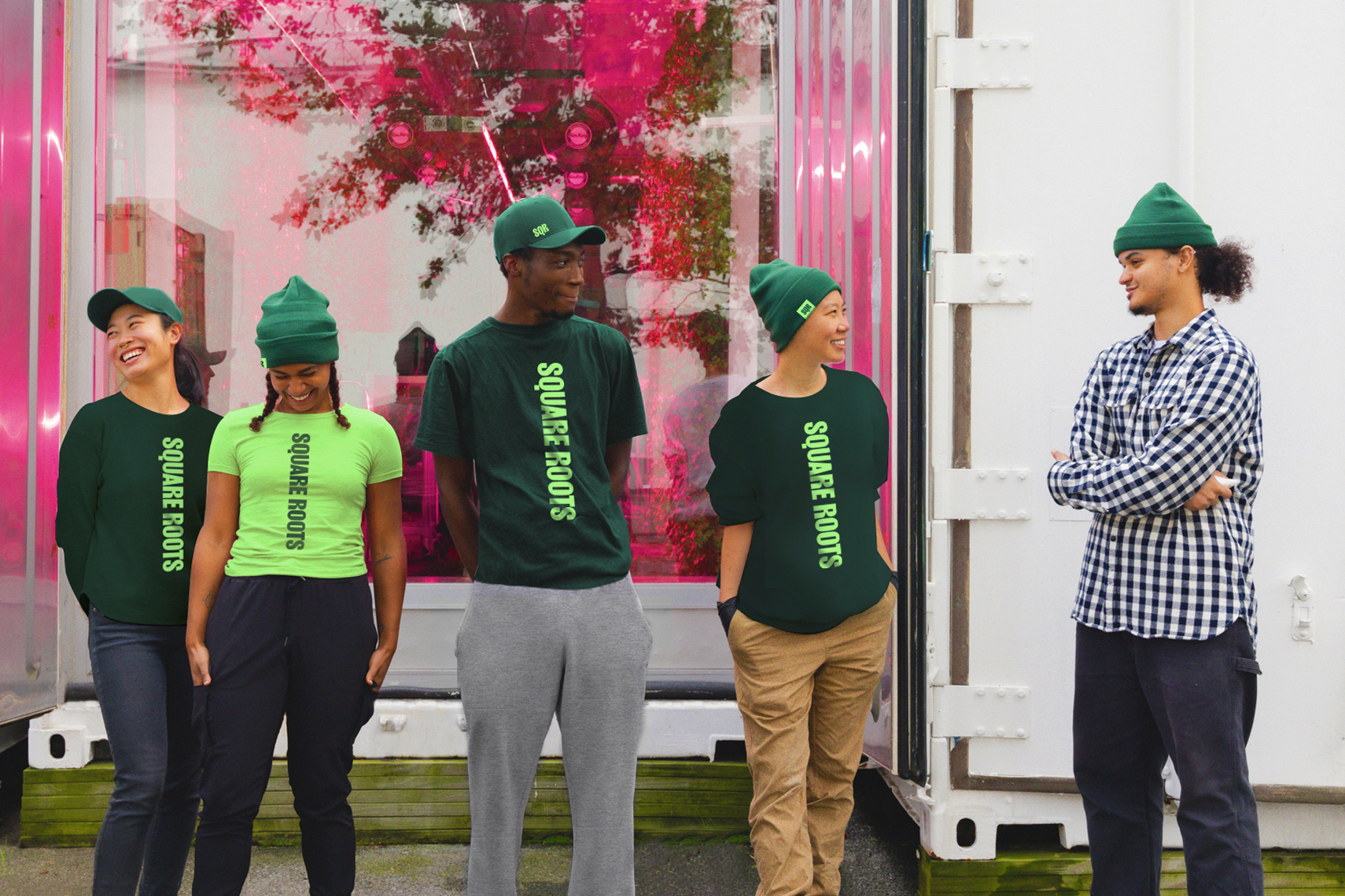 Square Roots deploys indoor farms in urban areas, growing local food for people in cities, while empowering a new generation of young farmers to embark on exciting careers in high-tech agriculture.