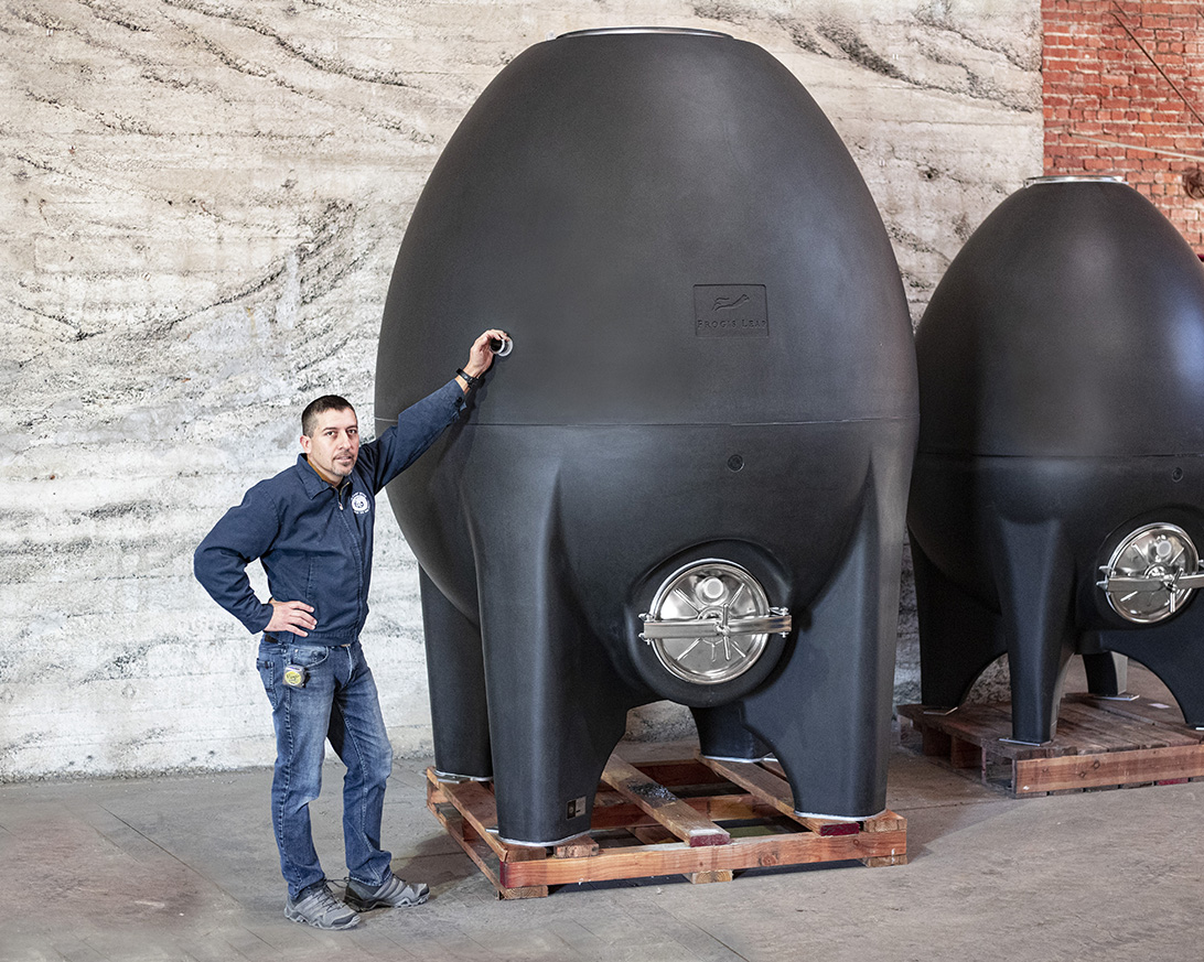 Largest Concrete Egg Tank in The World