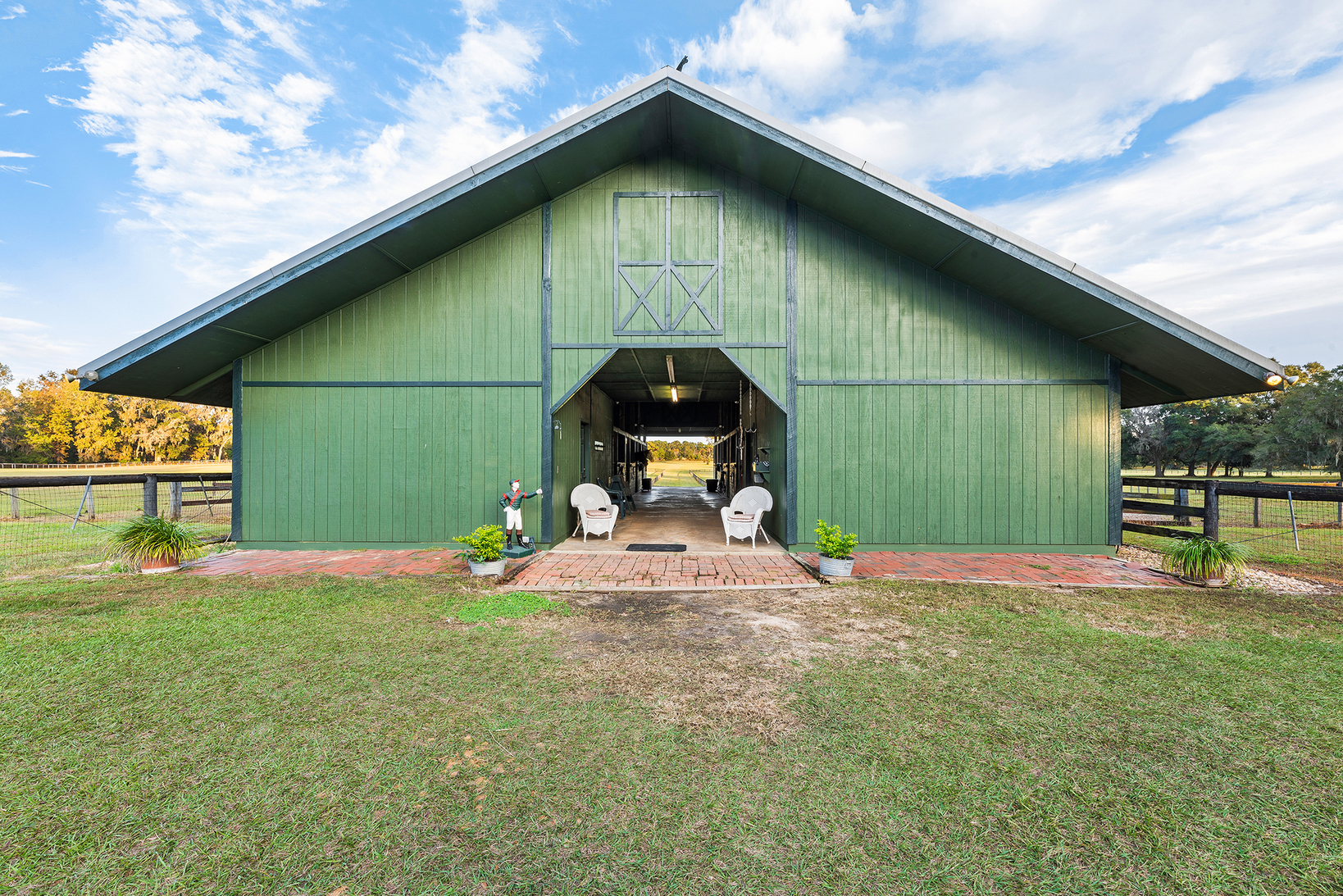 Snooty Fox Farm, NW County Rd, #239 Alachua, Florida