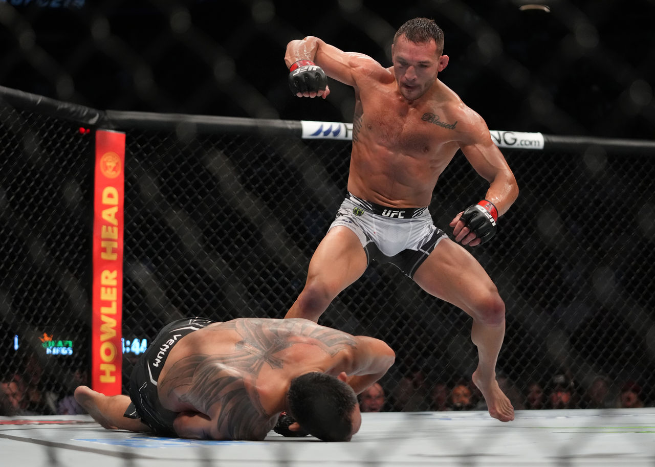 Monster Energy’s Michael Chandler Knocks Out Tony Ferguson at UFC 274