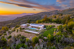 PLACE Partner Elizabeth Olcott Presents Mountaintop Modernism in Sonoma