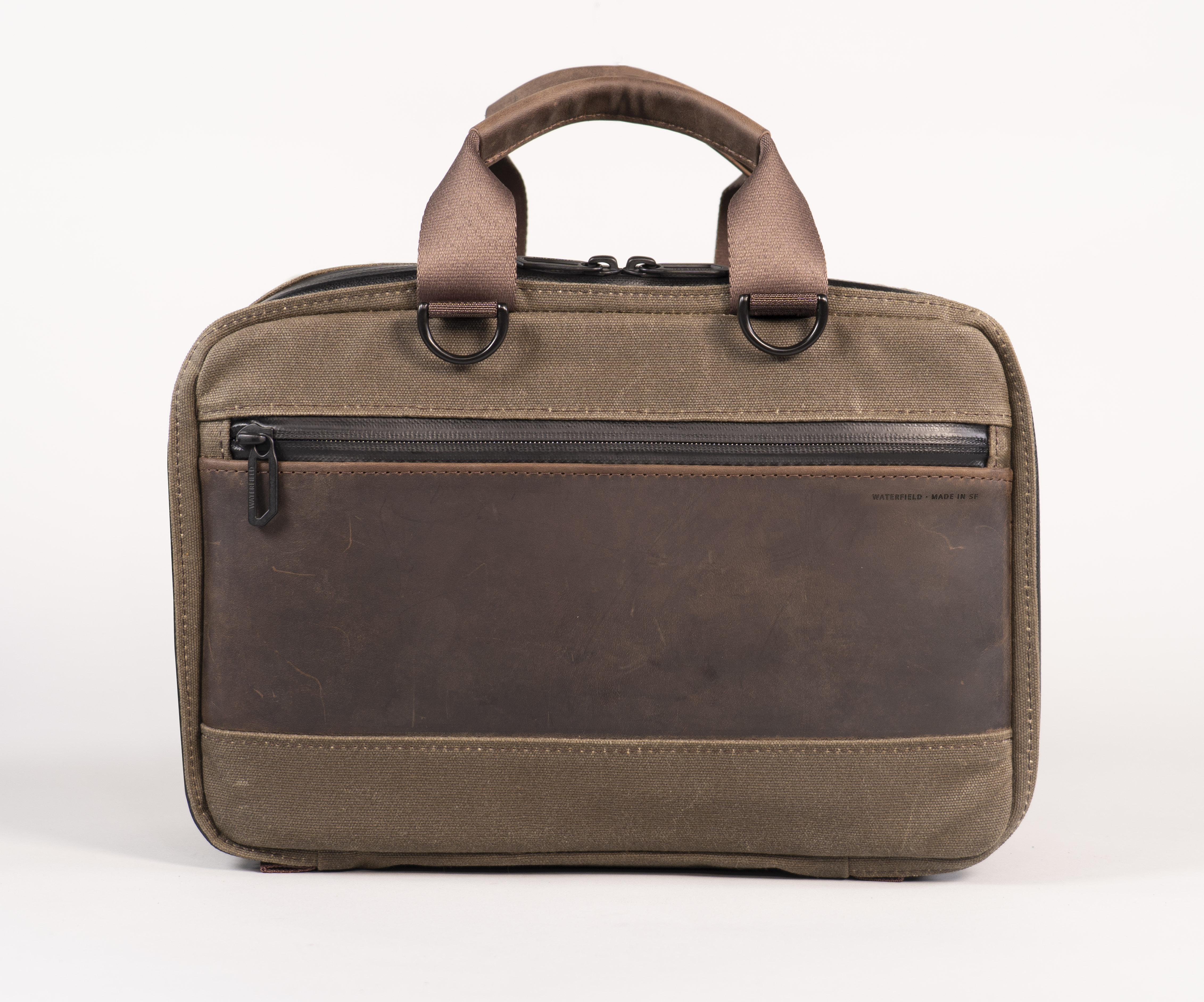 Mac Studio Travel Bag in waxed canvas and full-grain chocolate leather