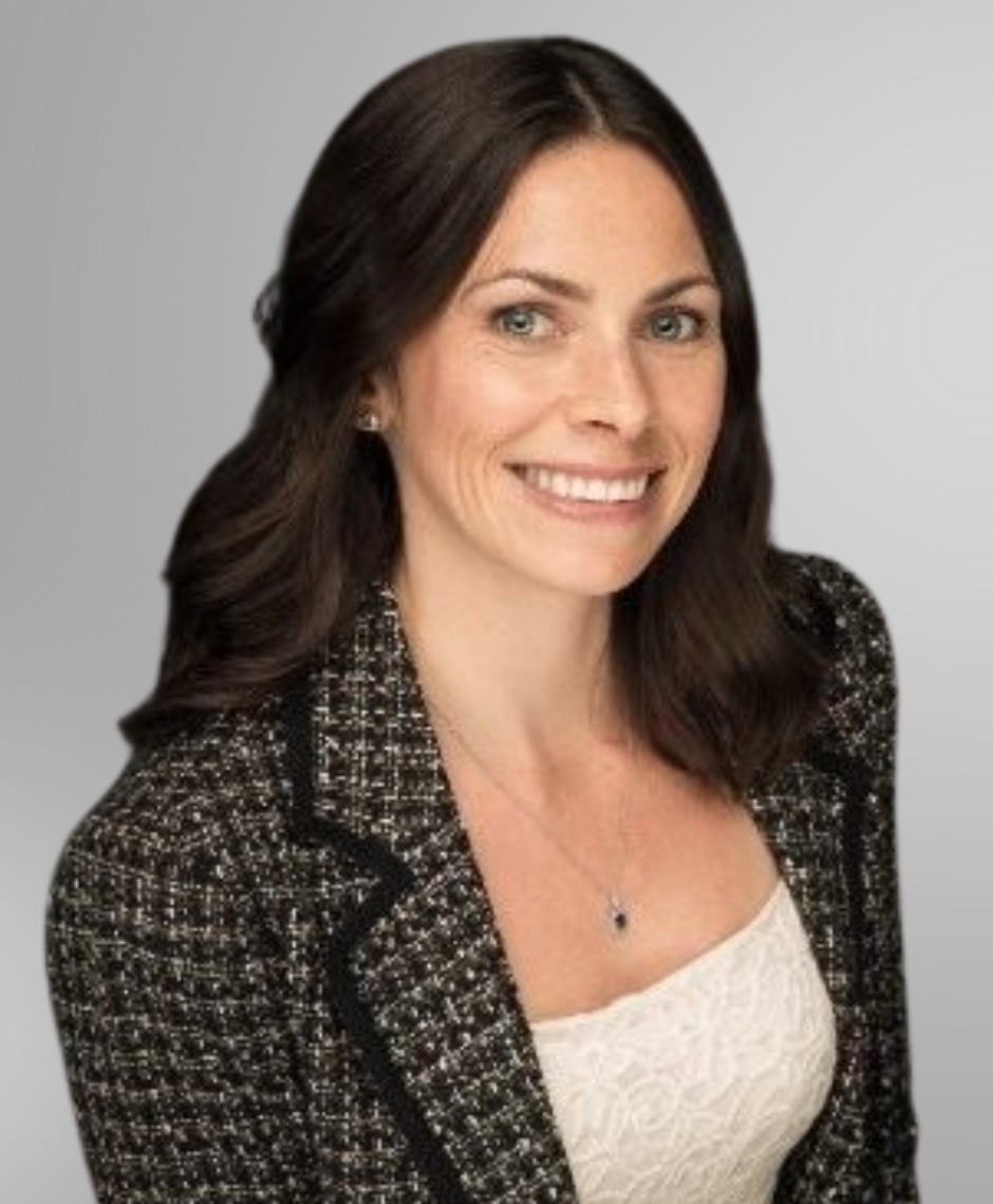 Erin Tholen joins TSN Communications as director of editorial content.