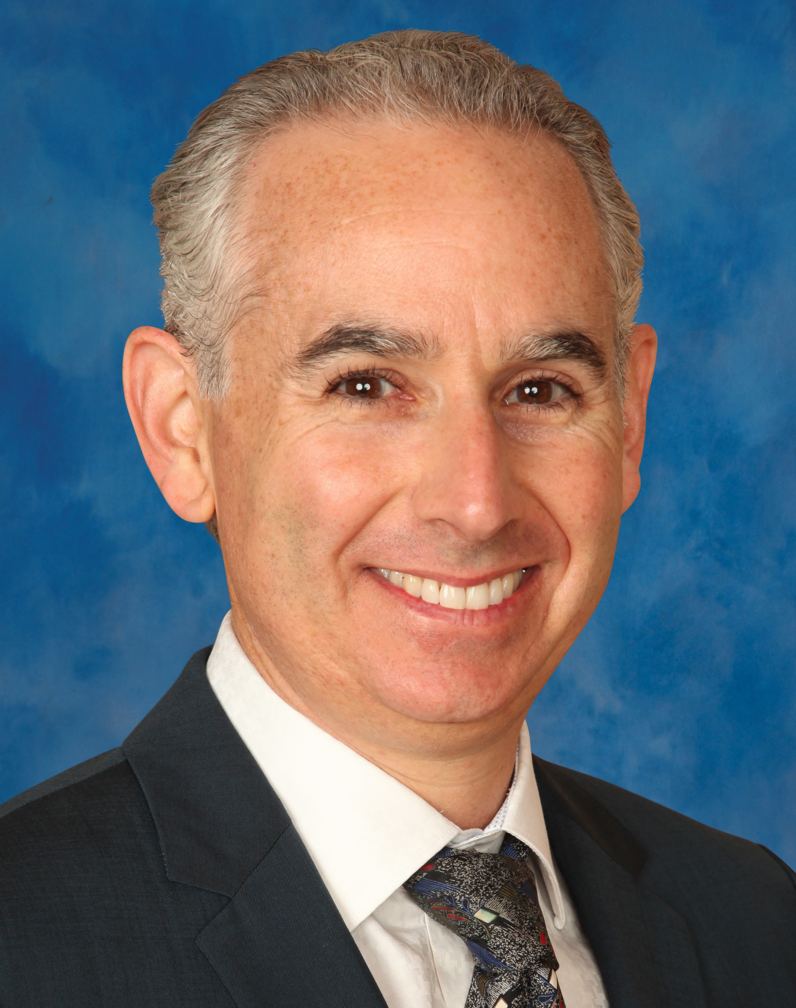 Dr. Wayne Pollak is a board-certified cardiologist at Memorial Cardiac and Vascular Institute.