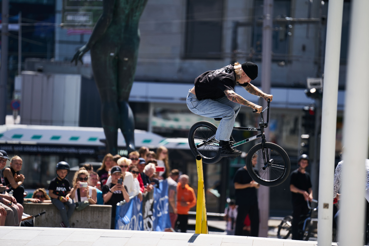 Monster Energy's Felix Prangenberg Takes Second in BMX Street at Simple Session 22