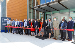 VA executive leadership cuts the ribbon on the new Basic Science Research Center at VA Palo Alto.