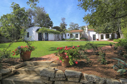 Thumb image for Celebrity Homes: Marilyn Monroes Beautiful Homes  60 Years After Her Death