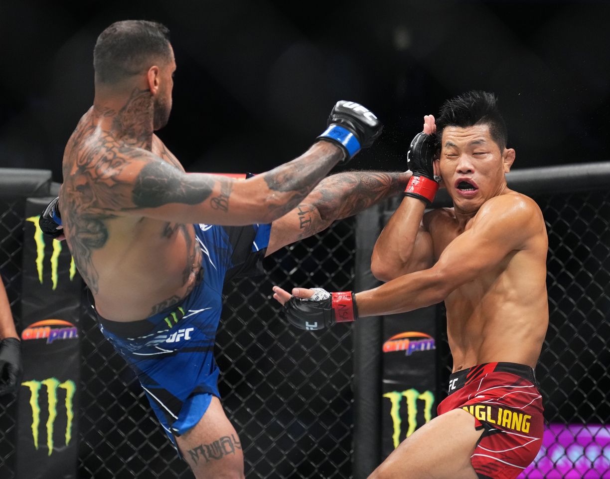 Monster Energy’s Daniel Rodriguez Defeats Li Jingliang at UFC 279 in Las Vegas