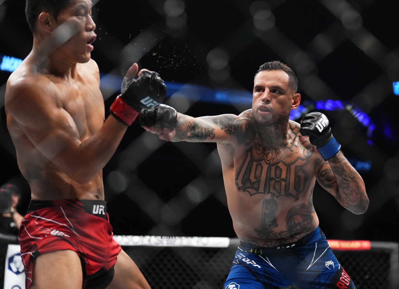 Monster Energy’s Daniel Rodriguez Defeats Li Jingliang at UFC 279 in Las Vegas