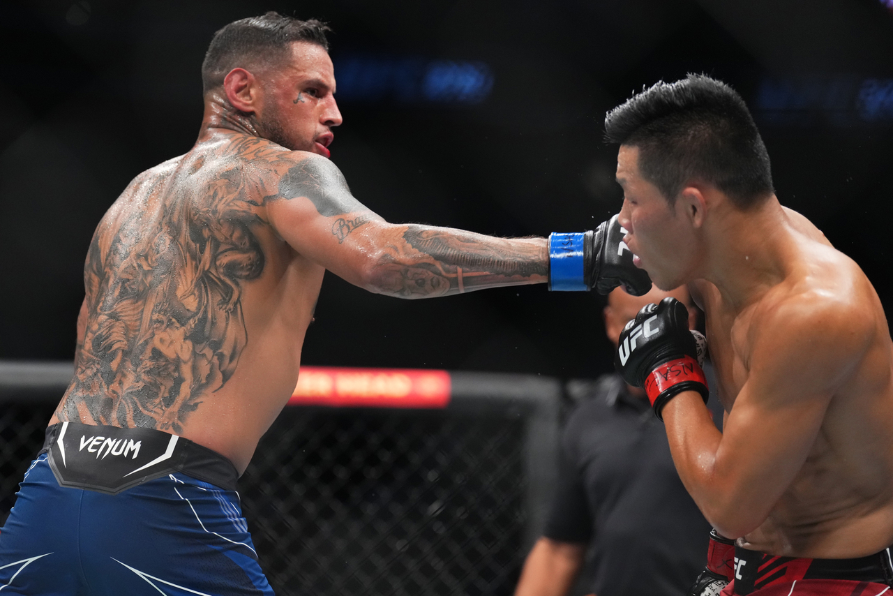 Monster Energy’s Daniel Rodriguez Defeats Li Jingliang at UFC 279 in Las Vegas