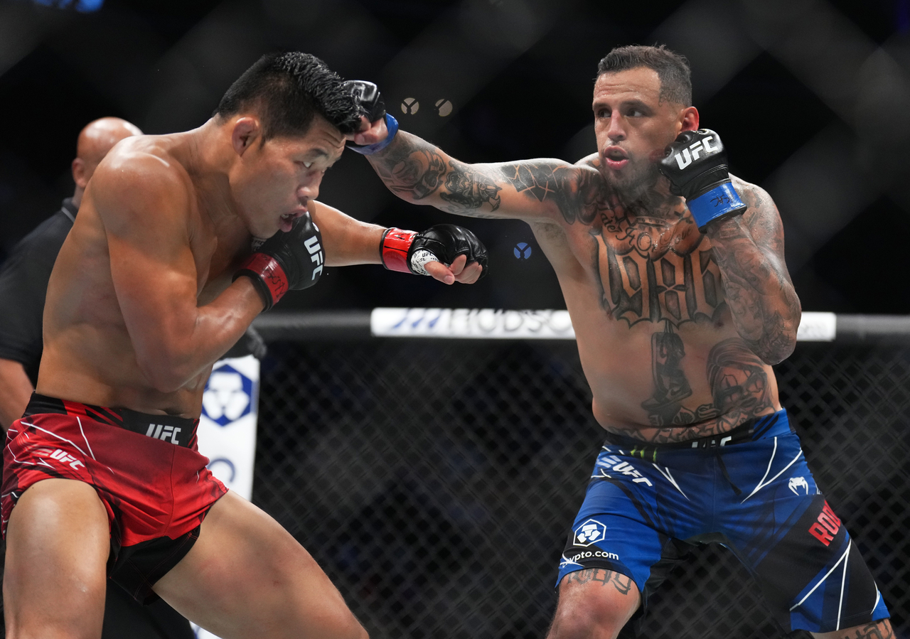 Monster Energy’s Daniel Rodriguez Defeats Li Jingliang at UFC 279 in Las Vegas