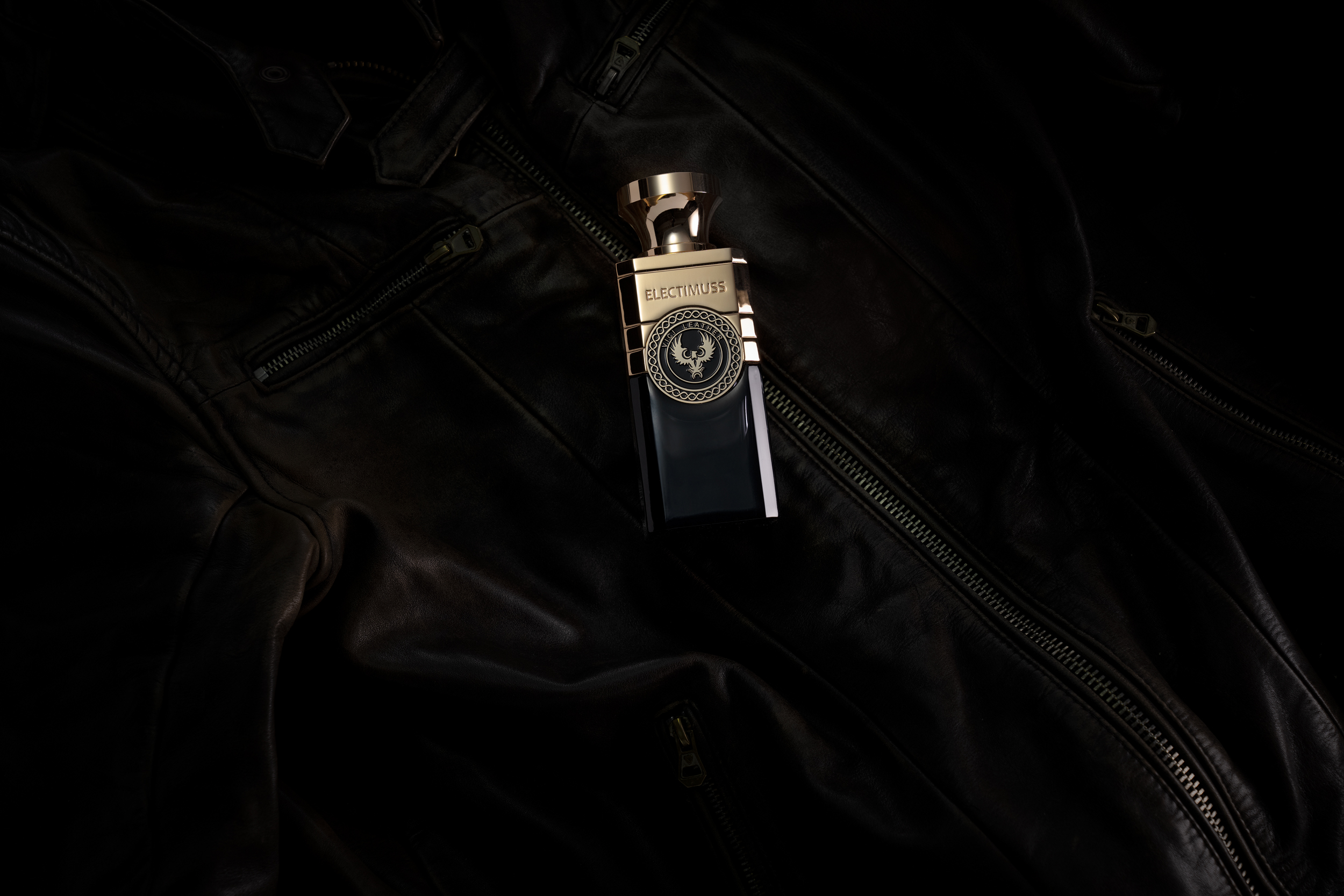 Vici Leather Perfume