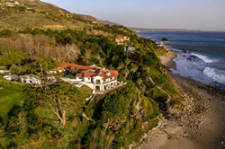 Thumb image for Celebrity Homes: Kim Kardashian Buys Cindy Crawfords Spectacular Malibu Mansion