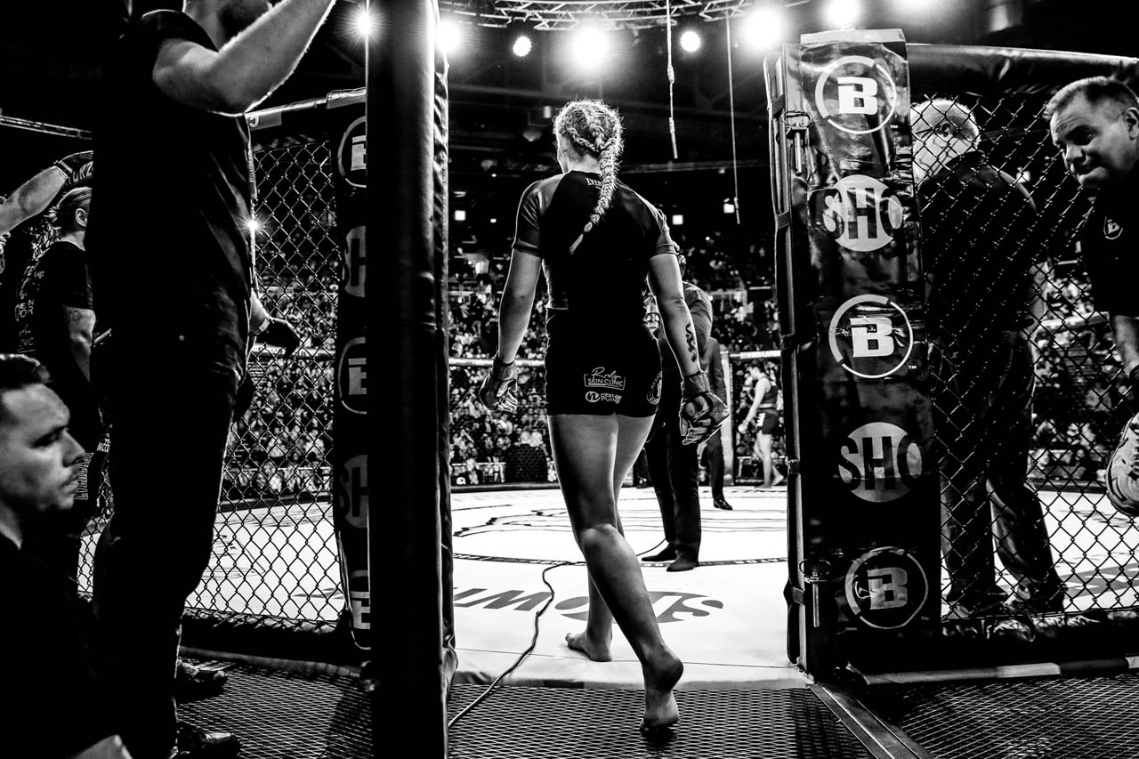 Monster Energy’s Leah McCourt Defeats Dayana Silva at Bellator 285 in Dublin, Ireland