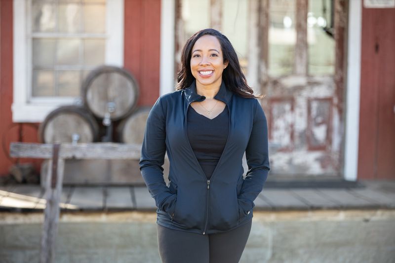 Erica Roby, Winner of Food Networks Master of Cue, Sommelier and Pitmaster, is one of the Celebrity Chefs teaching at GrillGirl's Women's Grilling Clinic.