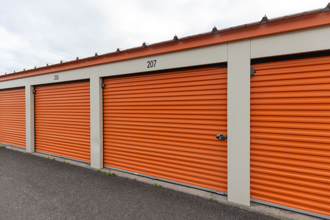 Storage Units at Apple Self Storage in Thorold, ON
