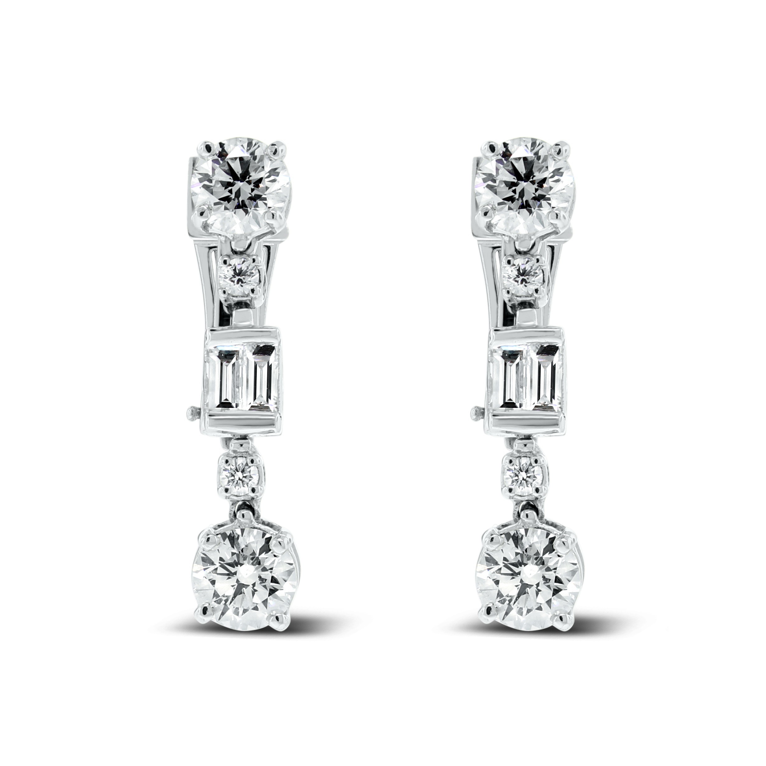 Beauvince Azea Diamond Earrings. 3.71 Carat Diamonds in White Gold