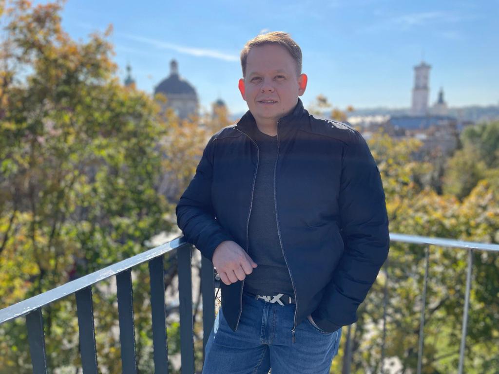 Konstantin Kozenko, Sales Director, SmartJets