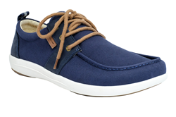 The Brewster™ lace-up shoe pairs cotton twill with high-character full grain leather. It includes the innovative sole design along with deep heel cupping, orthotic arch support and cushioned forefoot.