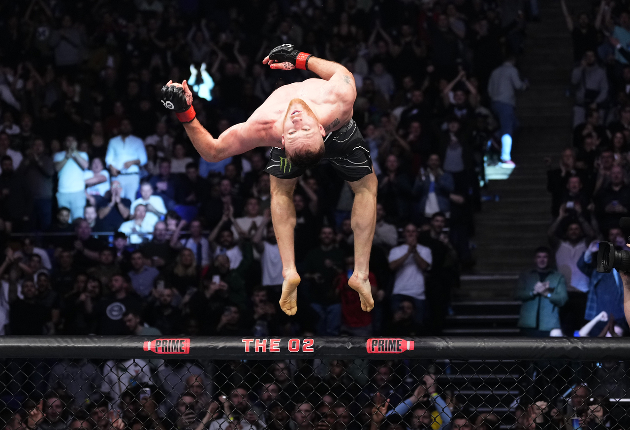 Monster Energy’s Justin Gaethje Defeats Rafael Fiziev at UFC 286 in London