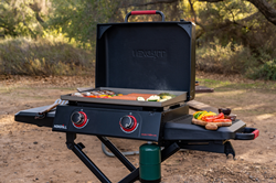 The Daytona 2-Burner’s flat griddle provides fast, indirect heat to create breakfasts, lunch or dinners on the road.