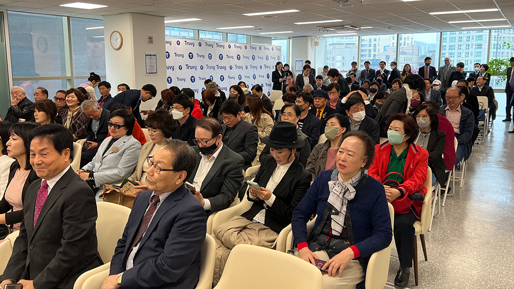 Truvy business associates in Korea attending grand opening