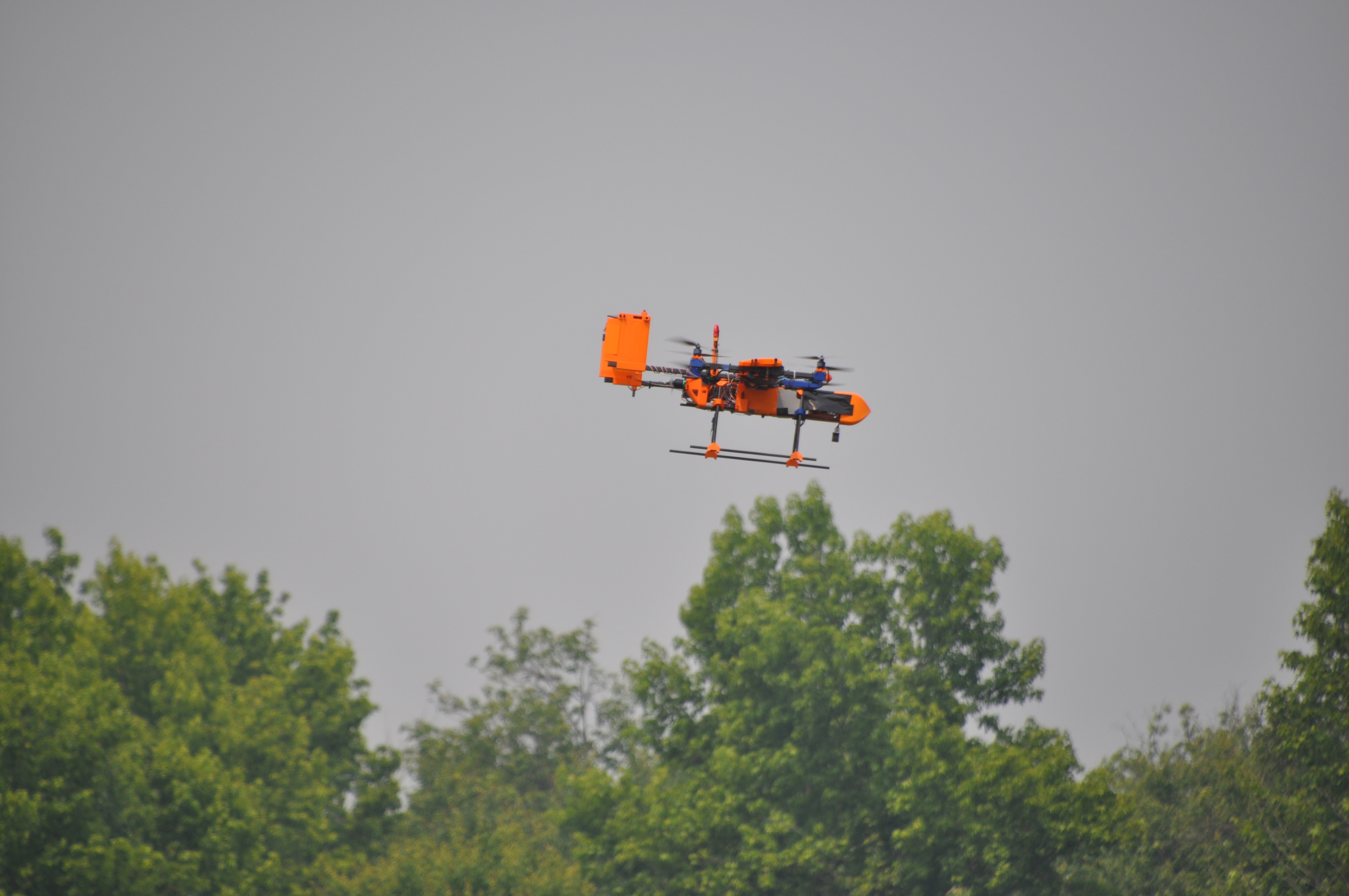 The Auburn University student team won 1st place in the 3rd VFS Design-Build-Vertical Flight Competition. The Canadian wildfires caused the smoky sky. (VFS photo)