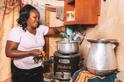 The Spark+ Africa Fund Provides US $3.5 Million in Carbon Finance to TASC for the Distribution of 90,000 Cookstoves in Zambia