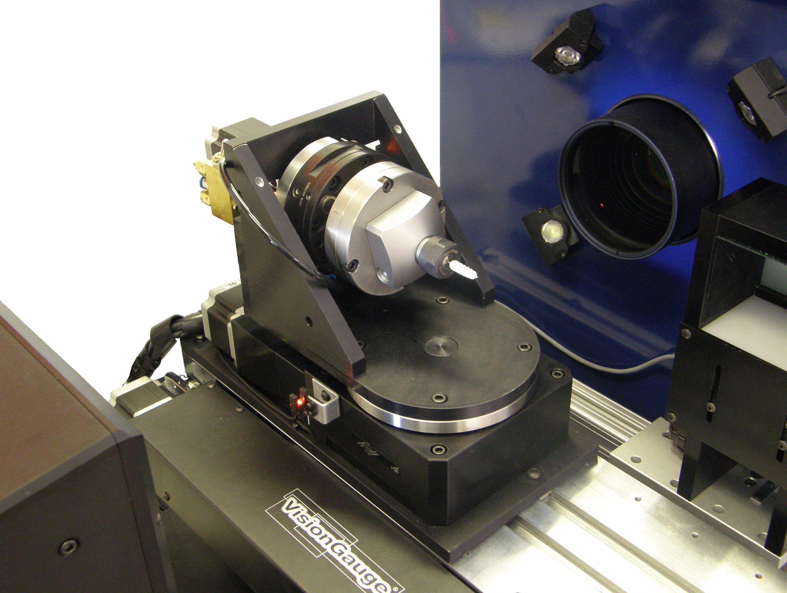 Dedicated VisionGauge® dual-rotary bone screw inspection & measurement module